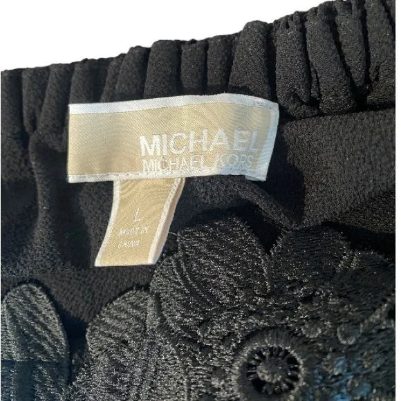 Michael Kors Black Floral Off Shoulder Top - Picture 7 of 8